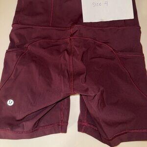 Lululemon size 4 6” inseam bike shorts.
